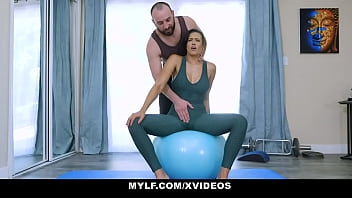 Big Tits Cougar Penny Barber Needs Help With Her Stretching Workout